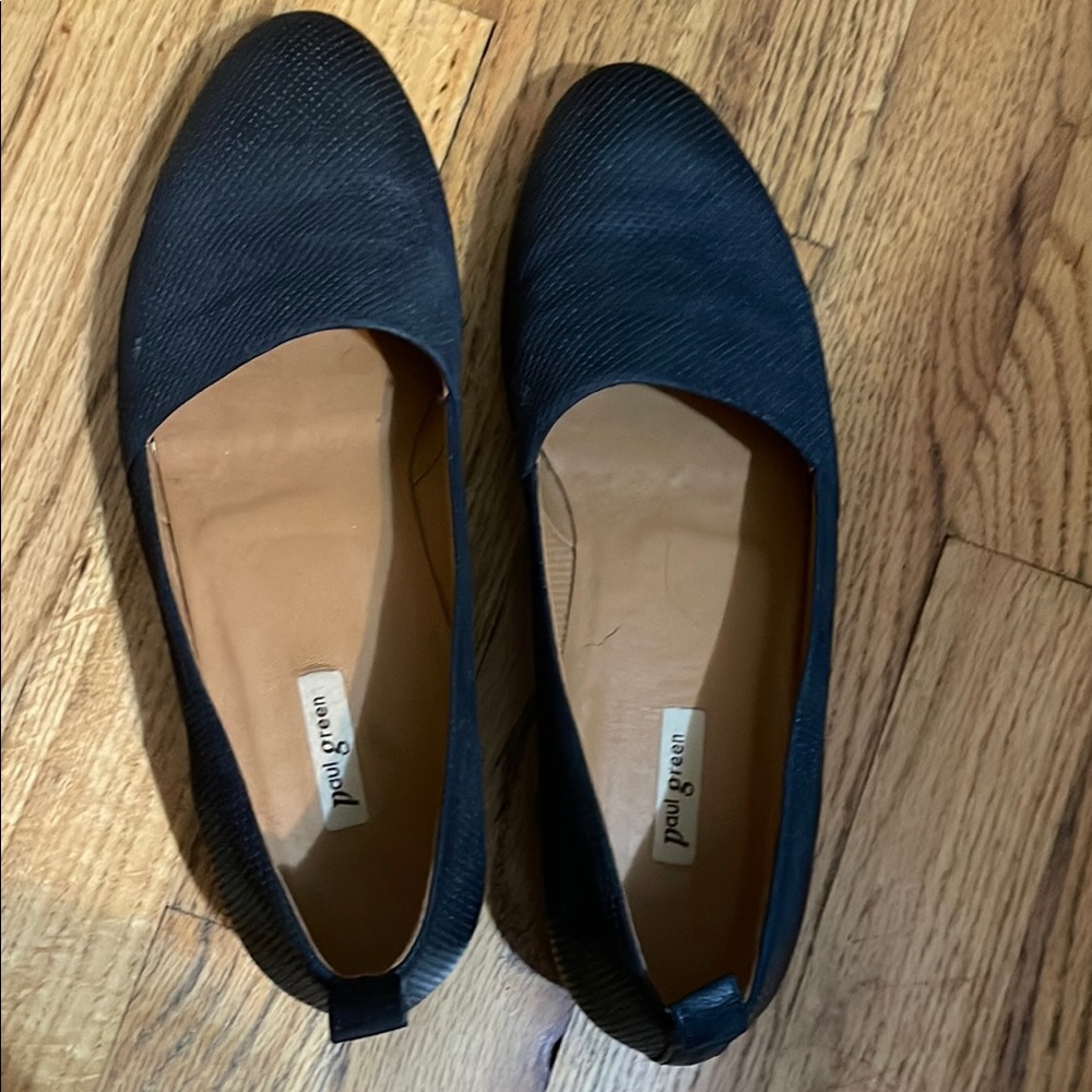 Paul Green Black Flats Minimalist Design